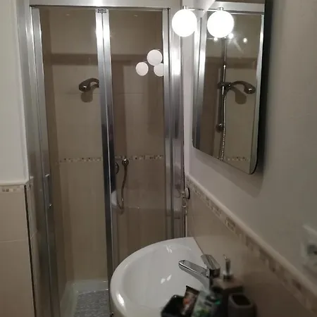 Apartment La Piazzetta In Centro La Spezia